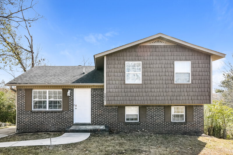 1,280/Mo, 2827 Arrowhead Drive Birmingham, AL 35215 External View