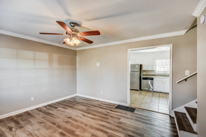 1,280/Mo, 2827 Arrowhead Drive Birmingham, AL 35215 Living Room View