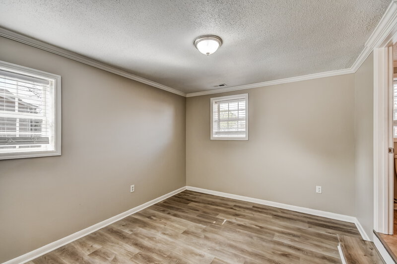 1,280/Mo, 2827 Arrowhead Drive Birmingham, AL 35215 Bedroom View 4