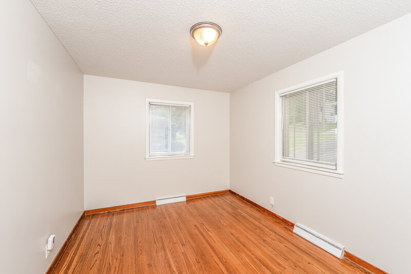 1,230/Mo, 1124 Little John Lane Birmingham, AL 35235 Misc View 10