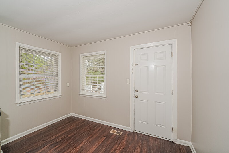 1,690/Mo, 1116 Hayes Rd ADAMSVILLE, AL 35005 Dining Room View