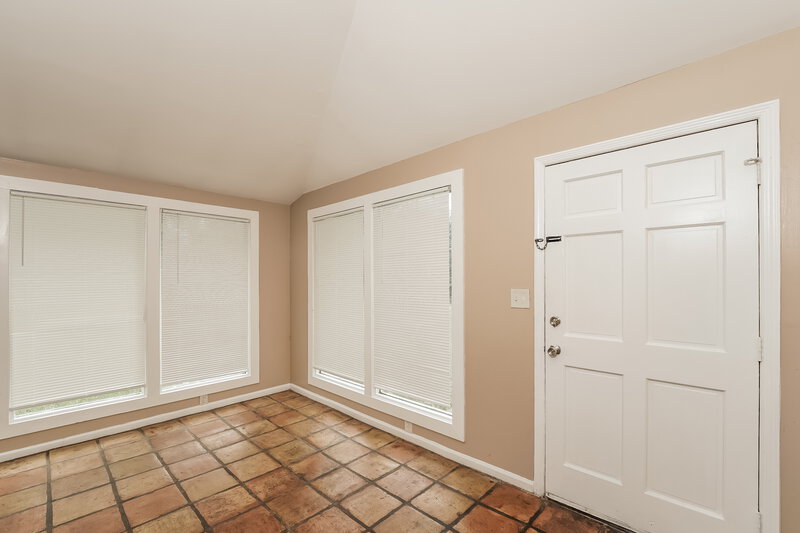 1,635/Mo, 1001 Park Pl BIRMINGHAM, AL 35215 Dining Room View