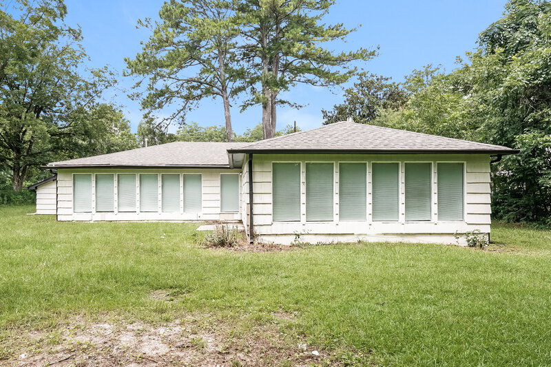 1,635/Mo, 1001 Park Pl BIRMINGHAM, AL 35215 Rear View