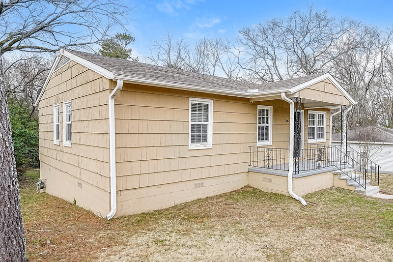 1,055/Mo, 2516 4th Way NW Center Point, AL 35215 Front View