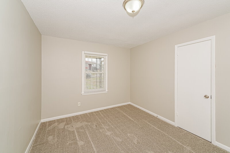 1,055/Mo, 2516 4th Way NW Center Point, AL 35215 Main Bedroom View