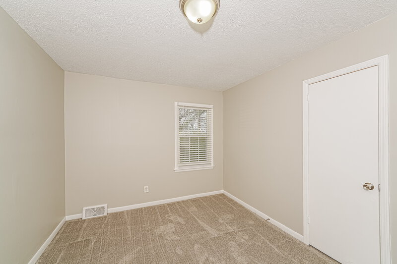 1,055/Mo, 2516 4th Way NW Center Point, AL 35215 Bedroom View