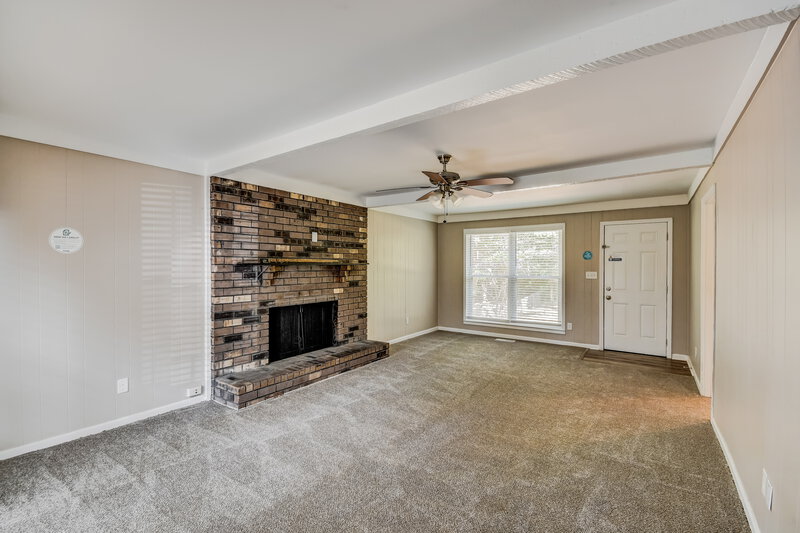 1,590/Mo, 1541 Cedargate Circle Birmingham, AL 35235 Living Room View