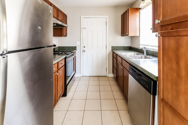 1,435/Mo, 229 Sam Pate Drive Birmingham, AL 35215 Kitchen View