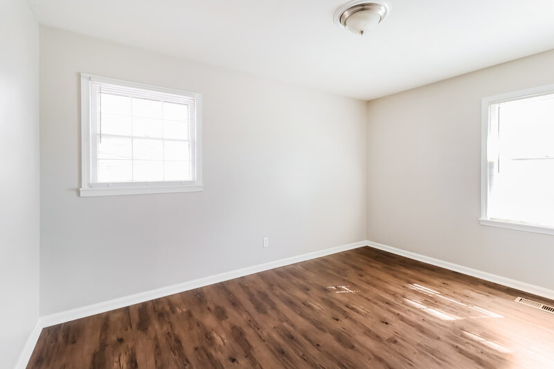 1,435/Mo, 229 Sam Pate Drive Birmingham, AL 35215 Bedroom View 3