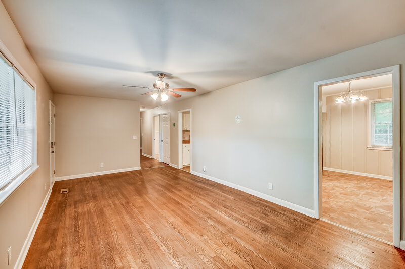 1,195/Mo, 1025 Inzer Road Birmingham, AL 35214 Family Room View