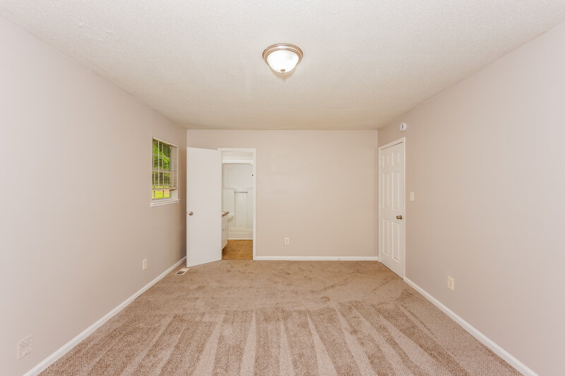 1,415/Mo, 5839 Brenda Drive Clay, AL 35173 Main Bedroom View