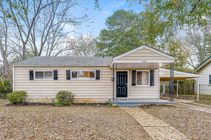 1,060/Mo, 209 Woodward Drive Hueytown, AL 35023 External View