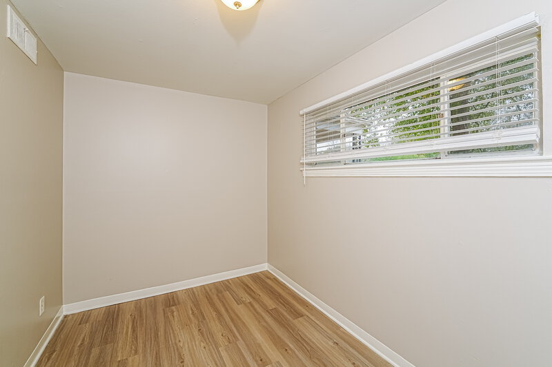 1,060/Mo, 209 Woodward Drive Hueytown, AL 35023 Bedroom View 4