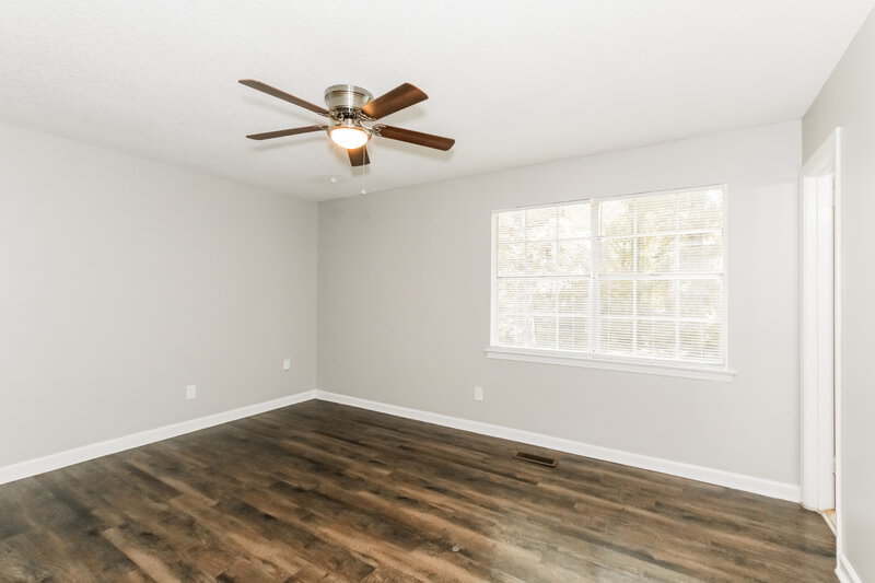 1,685/Mo, 129 Hickory St Alabaster, AL 35114 Main Bedroom View