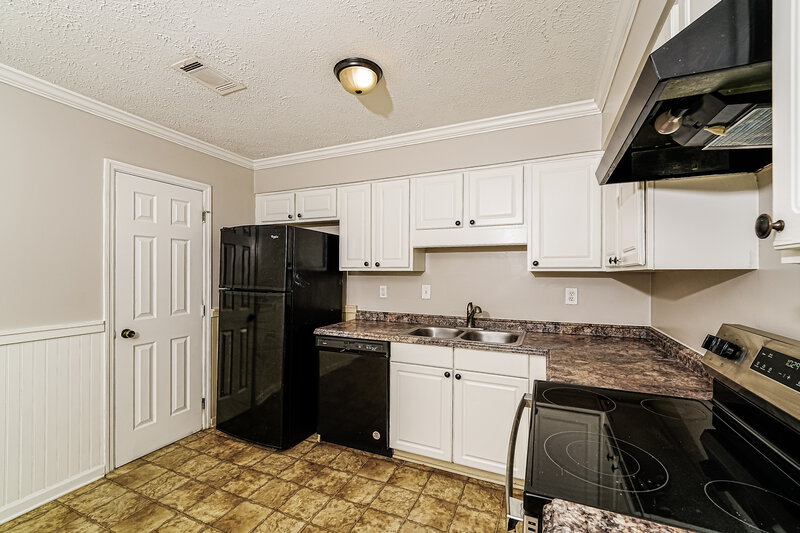 1,520/Mo, 5124 Rye Circle Helena, AL 35080 Kitchen View