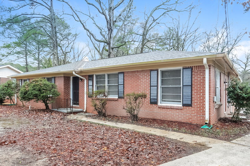 0/Mo, 405 NW 13th Court Center Point, AL 35215 Front View