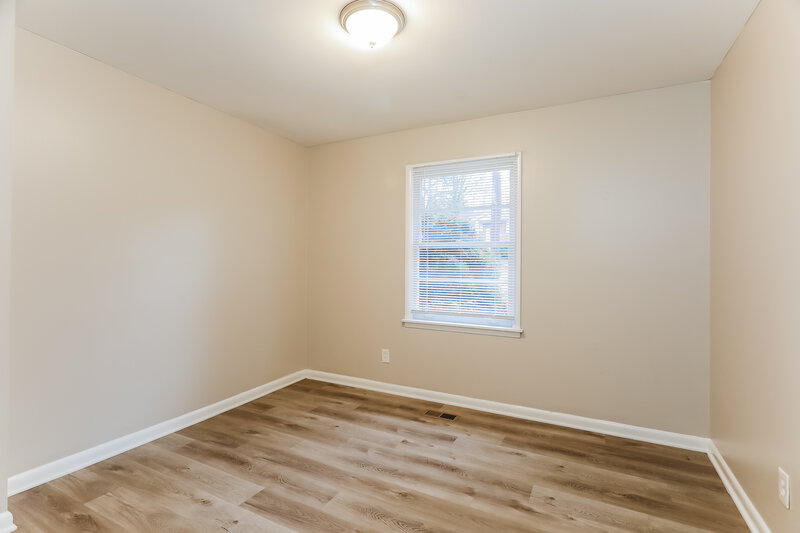 0/Mo, 405 NW 13th Court Center Point, AL 35215 Bedroom View 2