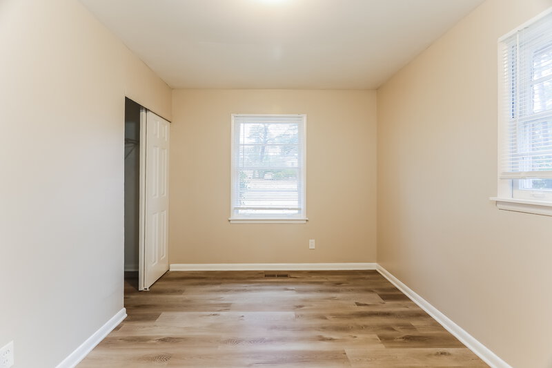 0/Mo, 405 NW 13th Court Center Point, AL 35215 Bedroom View 4