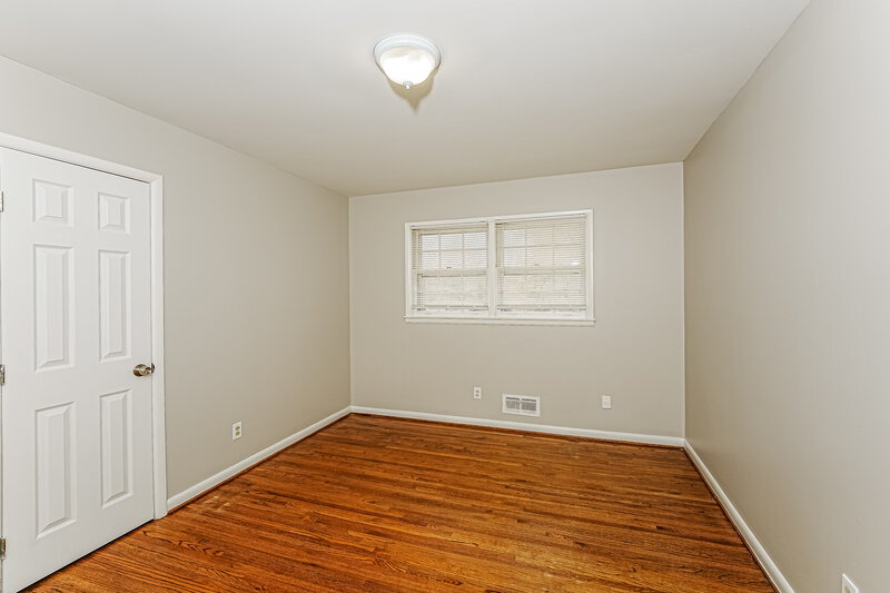 1,610/Mo, 1021 Dawn Dr BIRMINGHAM, AL 35235 Bedroom View 4