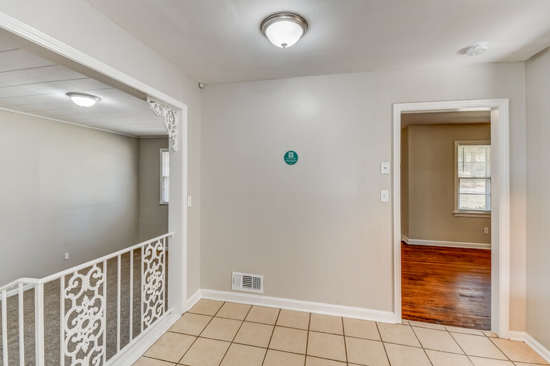 1,170/Mo, 1217 Five Mile Road Birmingham, AL 35215 Dining Room View