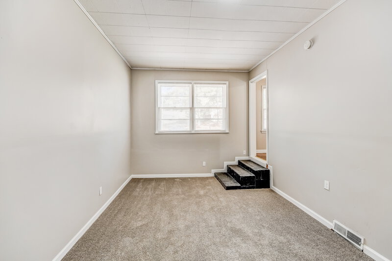 1,170/Mo, 1217 Five Mile Road Birmingham, AL 35215 Play Room View