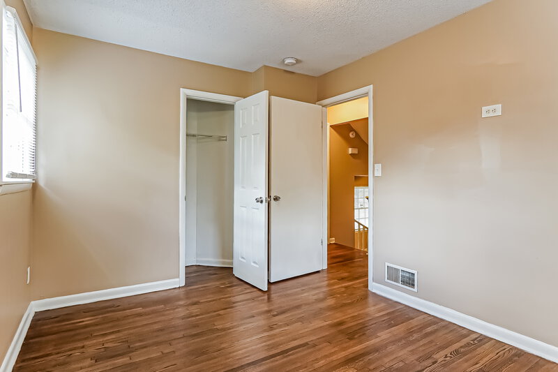 1,535/Mo, 1505 Bobolink Lane Birmingham, AL 35215 Bedroom View 4