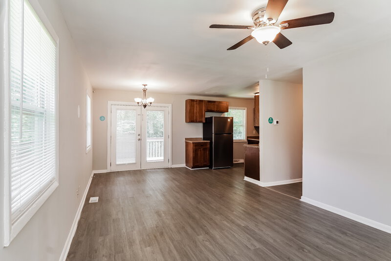 1,345/Mo, 748 Barclay Lane Birmingham, AL 35206 Living Room View