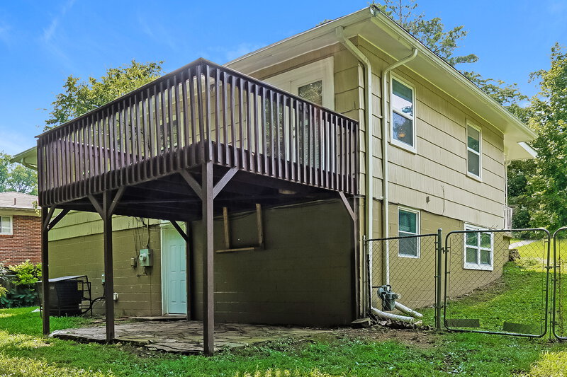 1,345/Mo, 748 Barclay Lane Birmingham, AL 35206 Rear View