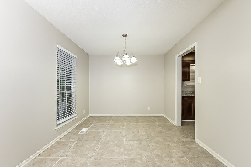 1,275/Mo, 3137 Cobblestone Dr Birmingham, AL 35215 Dining Room View