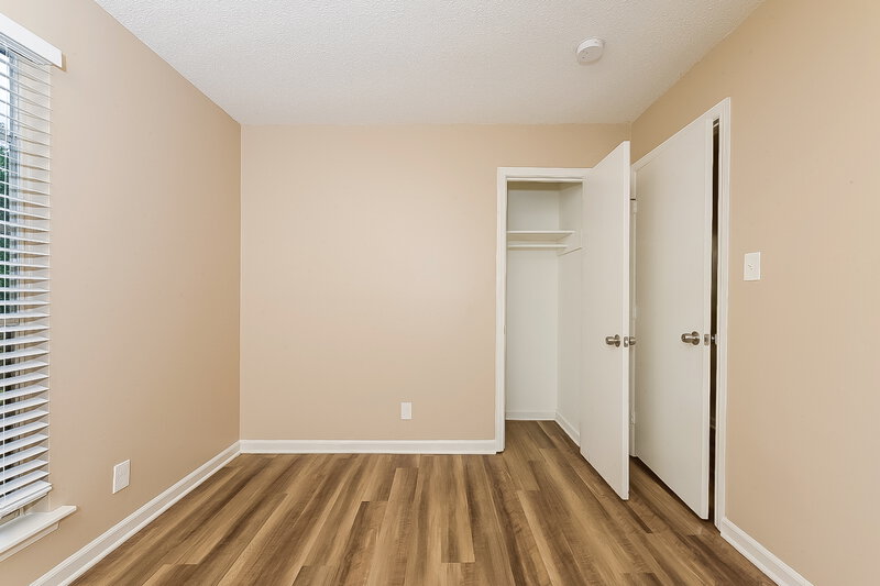 1,275/Mo, 3137 Cobblestone Dr Birmingham, AL 35215 Bedroom View 4