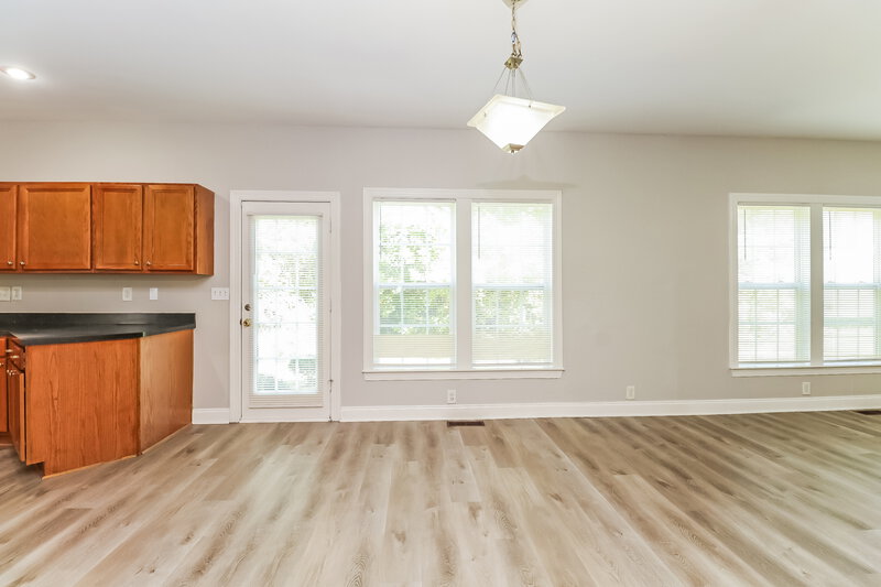 2,175/Mo, 6015 Timbertop Ln Charlotte, NC 28215 Breakfast Nook View