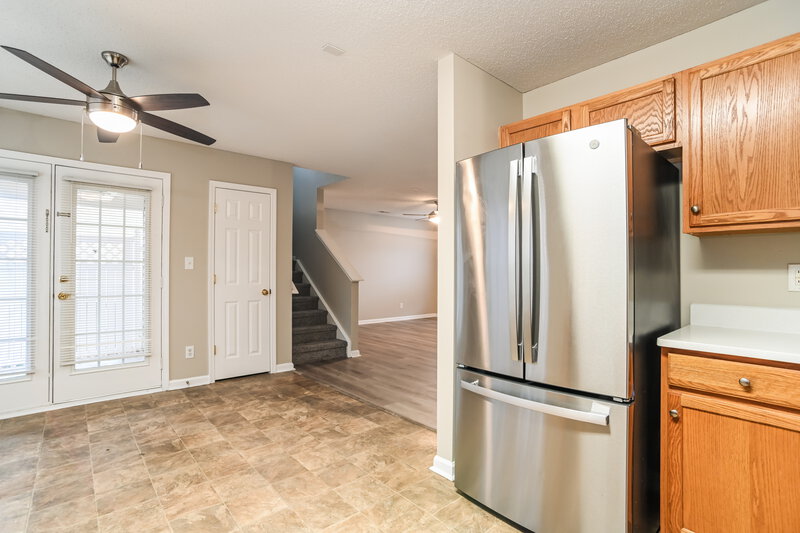 1,880/Mo, 14327 O Casey Ln Charlotte, NC 28213 Kitchen View