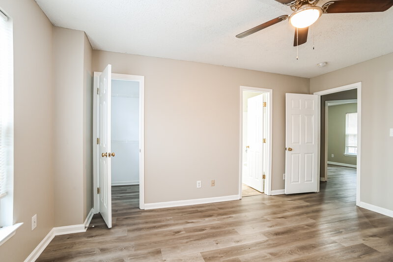 1,880/Mo, 14327 O Casey Ln Charlotte, NC 28213 Main Bedroom View