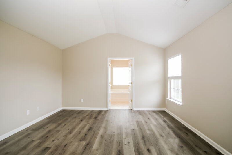 2,000/Mo, 4920 Lifeline Ln Charlotte, NC 28278 Main Bedroom View