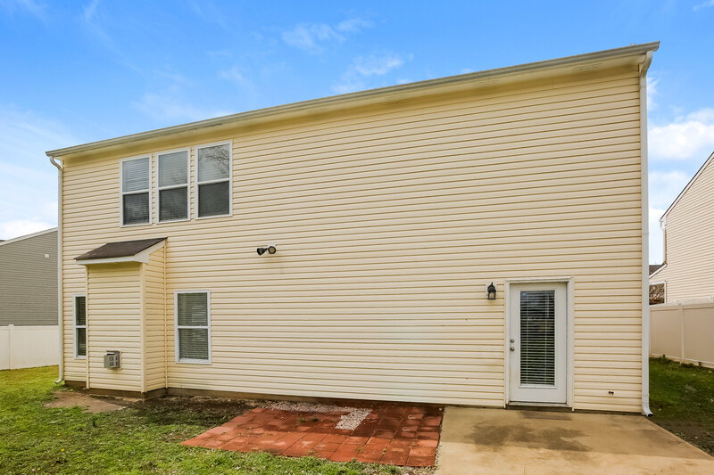 2,755/Mo, 5581 Hammermill Dr Harrisburg, NC 28075 Rear View