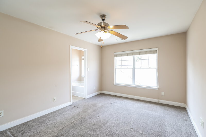 2,020/Mo, 13768 Aldenbrook Dr Huntersville, NC 28078 Main Bedroom View