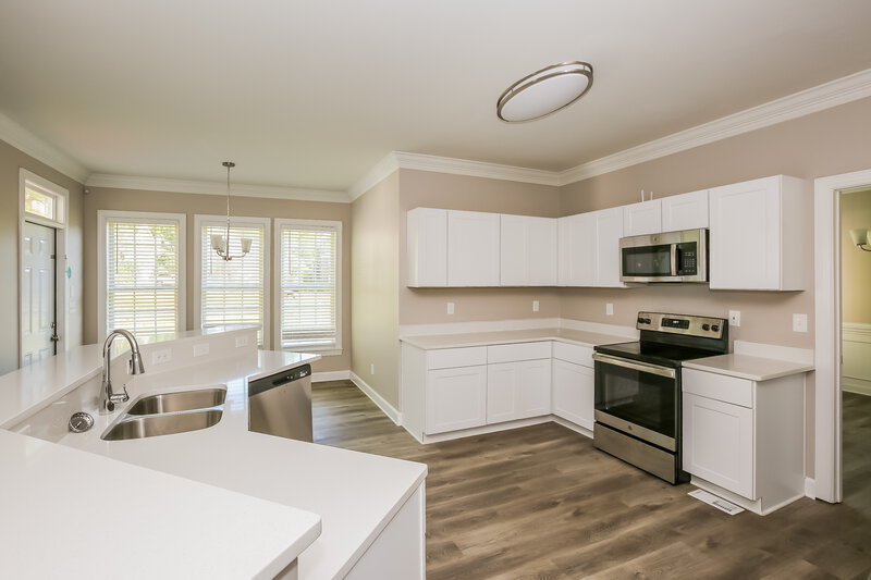 2,560/Mo, 1910 Copperplate Rd Charlotte, NC 28262 Kitchen View