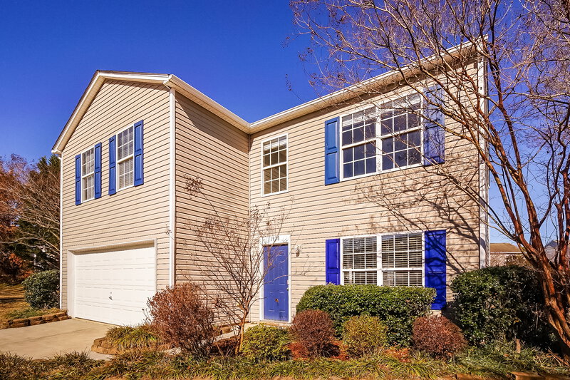 2,040/Mo, 1928 Slumber Oaks Ct Huntersville, NC 28078 Front View 2