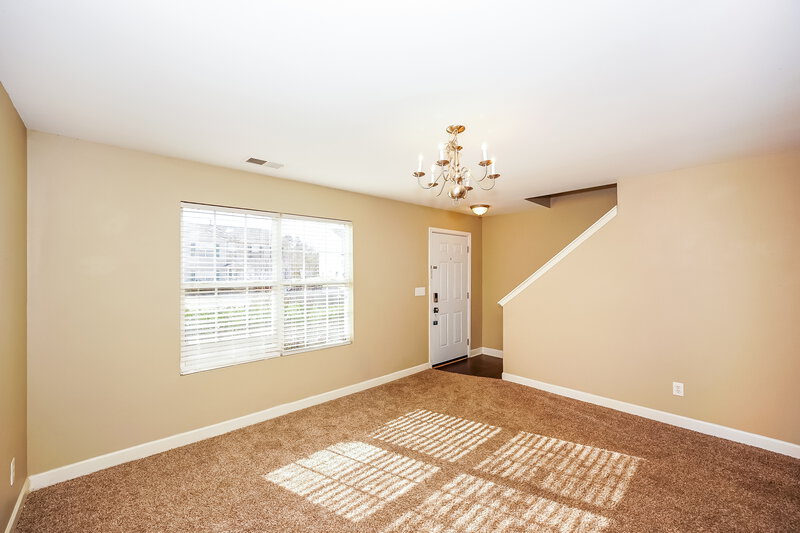 2,040/Mo, 1928 Slumber Oaks Ct Huntersville, NC 28078 Family Room View