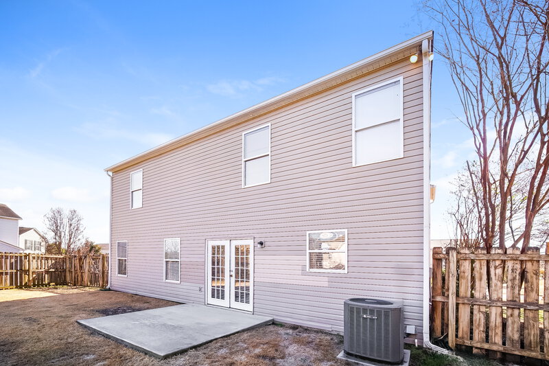 2,040/Mo, 1928 Slumber Oaks Ct Huntersville, NC 28078 Rear View