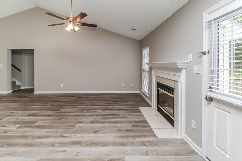 1,980/Mo, 103 Milroy Ln Mooresville, NC 28115 Living Room View 2