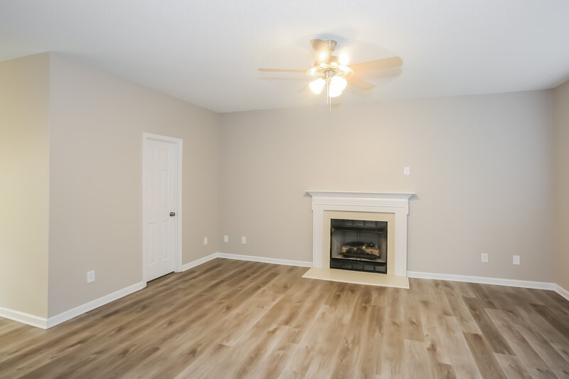 1,840/Mo, 919 Harbour View Cv NE Kannapolis, NC 28083 Living Room View