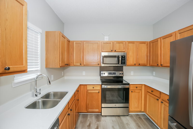 1,840/Mo, 919 Harbour View Cv NE Kannapolis, NC 28083 Kitchen View