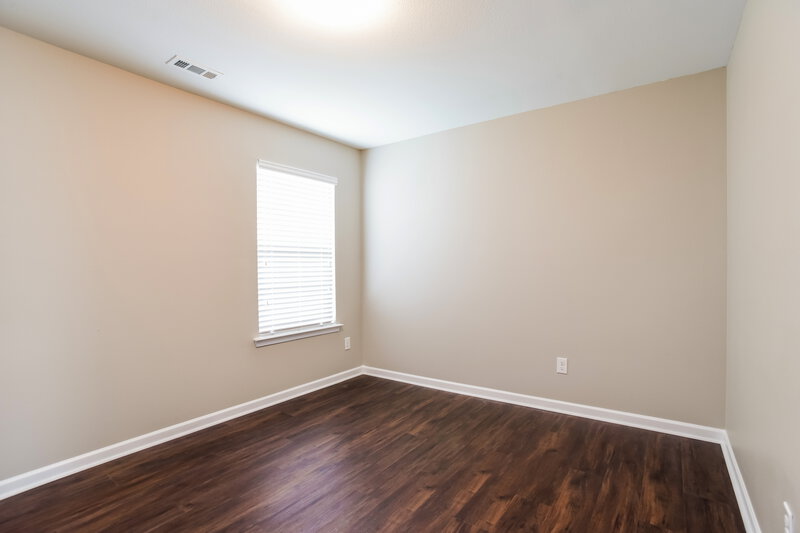 2,000/Mo, 1860 Greenbrook Trl Dallas, NC 28034 Bedroom View