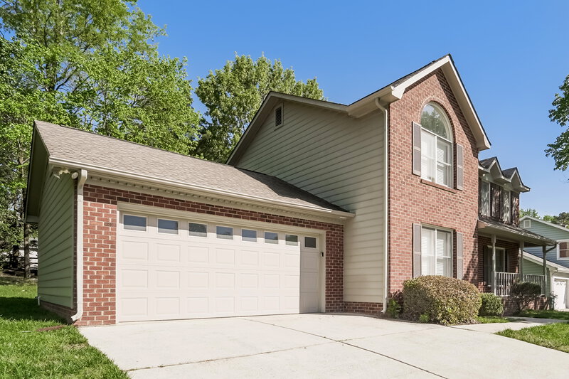 2,455/Mo, 938 Brightmoor Dr Matthews, NC 28105 Front View