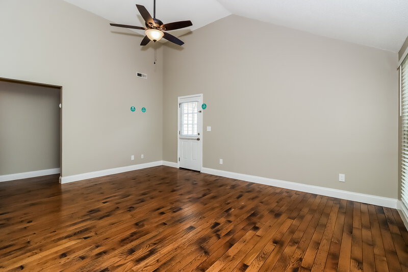 1,835/Mo, 660 Rebecca Jane Dr Mooresville, NC 28115 Living Room View 2