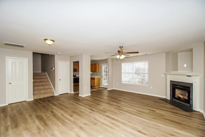 1,710/Mo, 5126 Grays Ridge Dr Charlotte, NC 28269 Living Room View