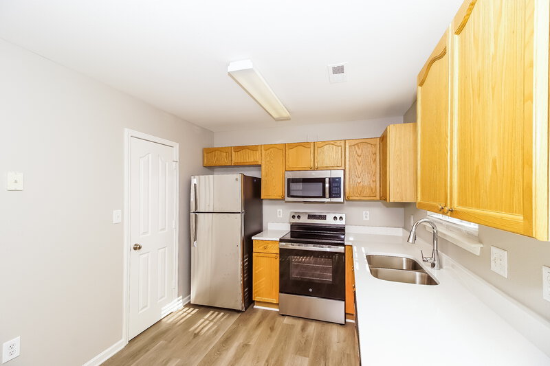 1,710/Mo, 5126 Grays Ridge Dr Charlotte, NC 28269 Kitchen View