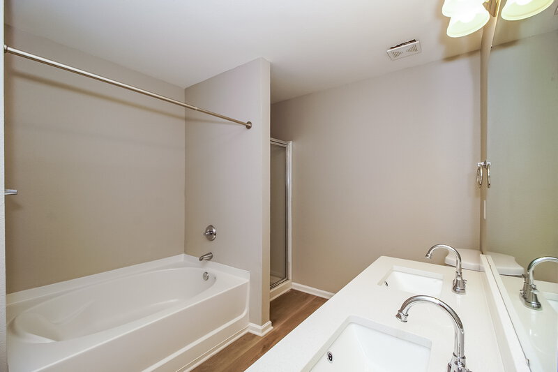 1,710/Mo, 5126 Grays Ridge Dr Charlotte, NC 28269 Bathroom View