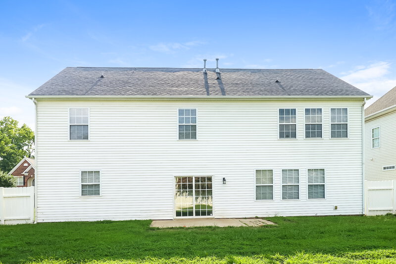 2,420/Mo, 15126 Callow Forest Dr Charlotte, NC 28273 Rear View